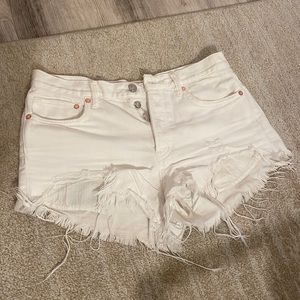 Free people white denim shorts, size 27